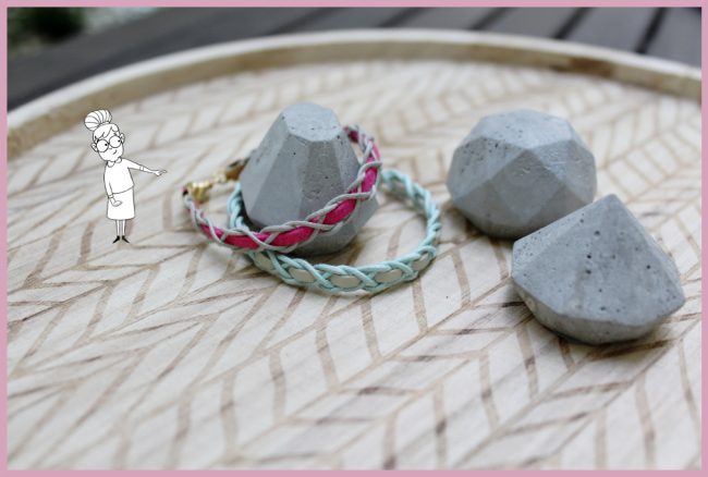 Bastelanleitung für geflochtenes Armband von frau friemel Bastelanleitung für geflochtenes Armband von frau friemel