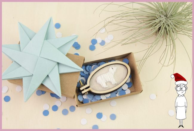 Kleine selbstgemachte Geschenkidee Ministickbild – Bastelanleitung von frau friemel Kleine selbstgemachte Geschenkidee Ministickbild - Bastelanleitung von frau friemel