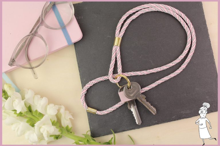 DIY-Anleitung – Schlüsselband selber machen DIY-Anleitung - Schlüsselband selber machen