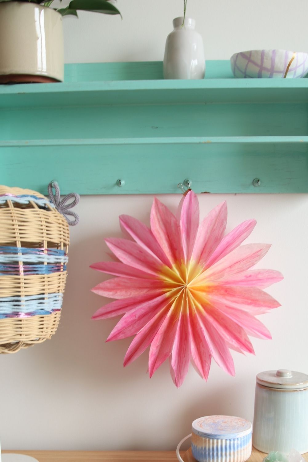 Blumen aus Brottüten Blumen aus Brottüten